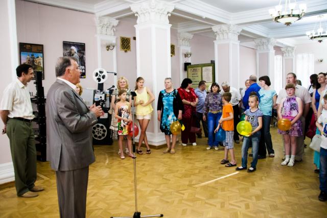 Открытие выставки, посвященной 95-летию со дня основания кинопрокатной организации Тамбовской области ( выставки_01.JPG)